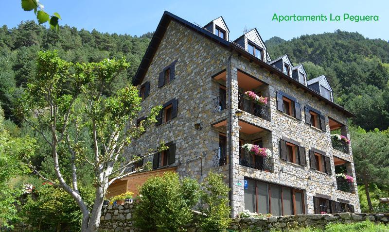 Apartaments La Peguera Bohí Exterior photo